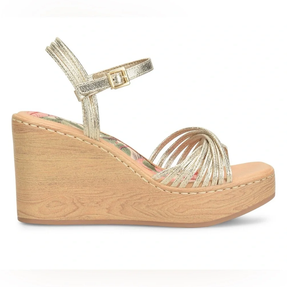 b.o.c Catalina Women's Strappy Comfort Wedge Metallic Gold Sandals NWT Size 9